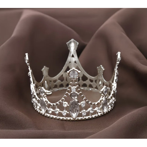 Crown-Medium Metal with Diamonds